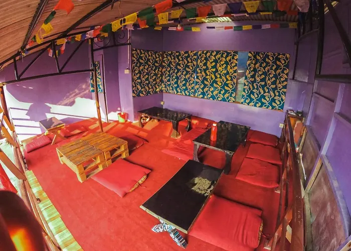 Hostel Aarogya And Restaurant *